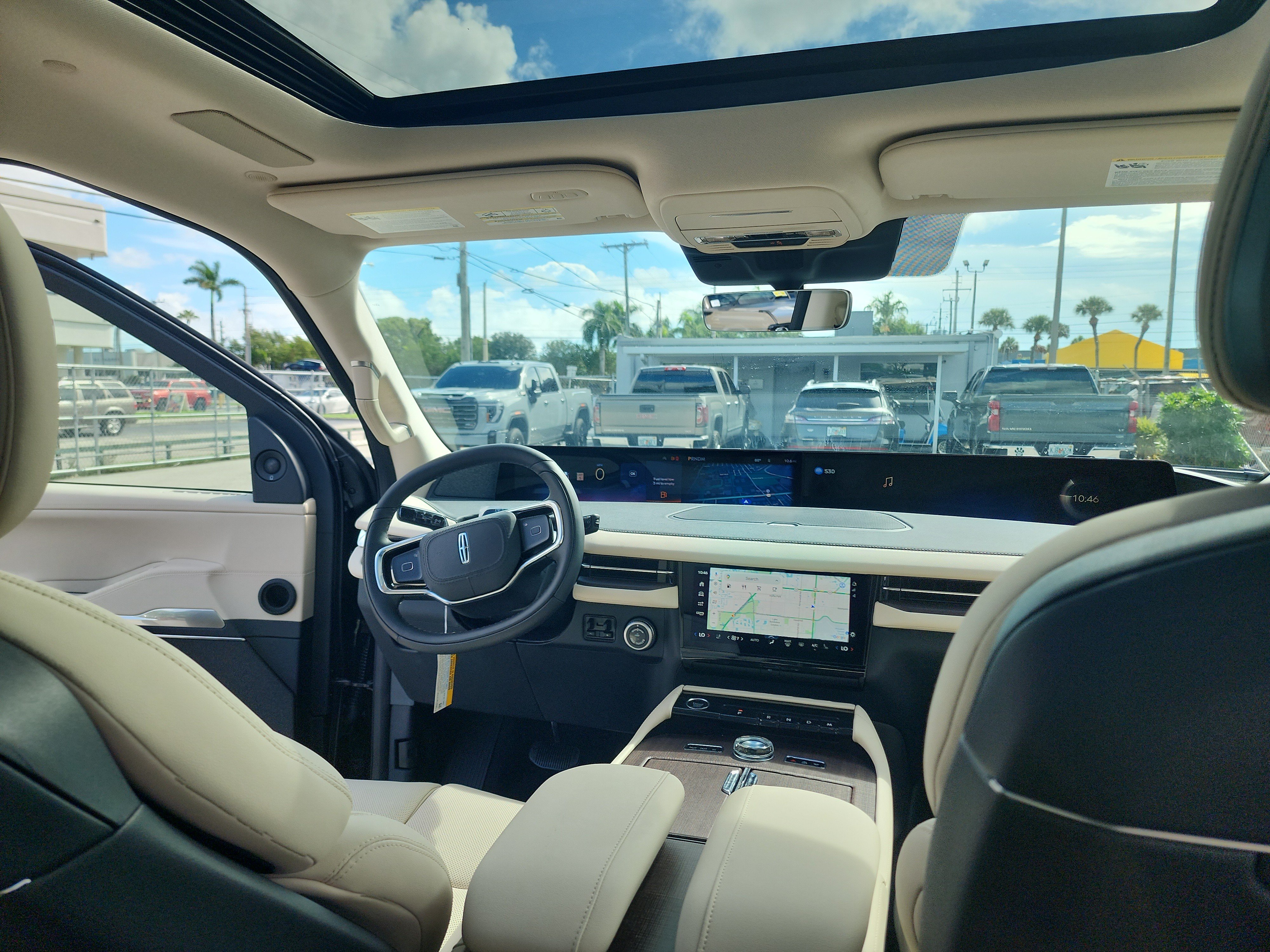 New 2027 Lincoln Navigator Reserve w/ Jet Appearance Package AWD/4WD image 29