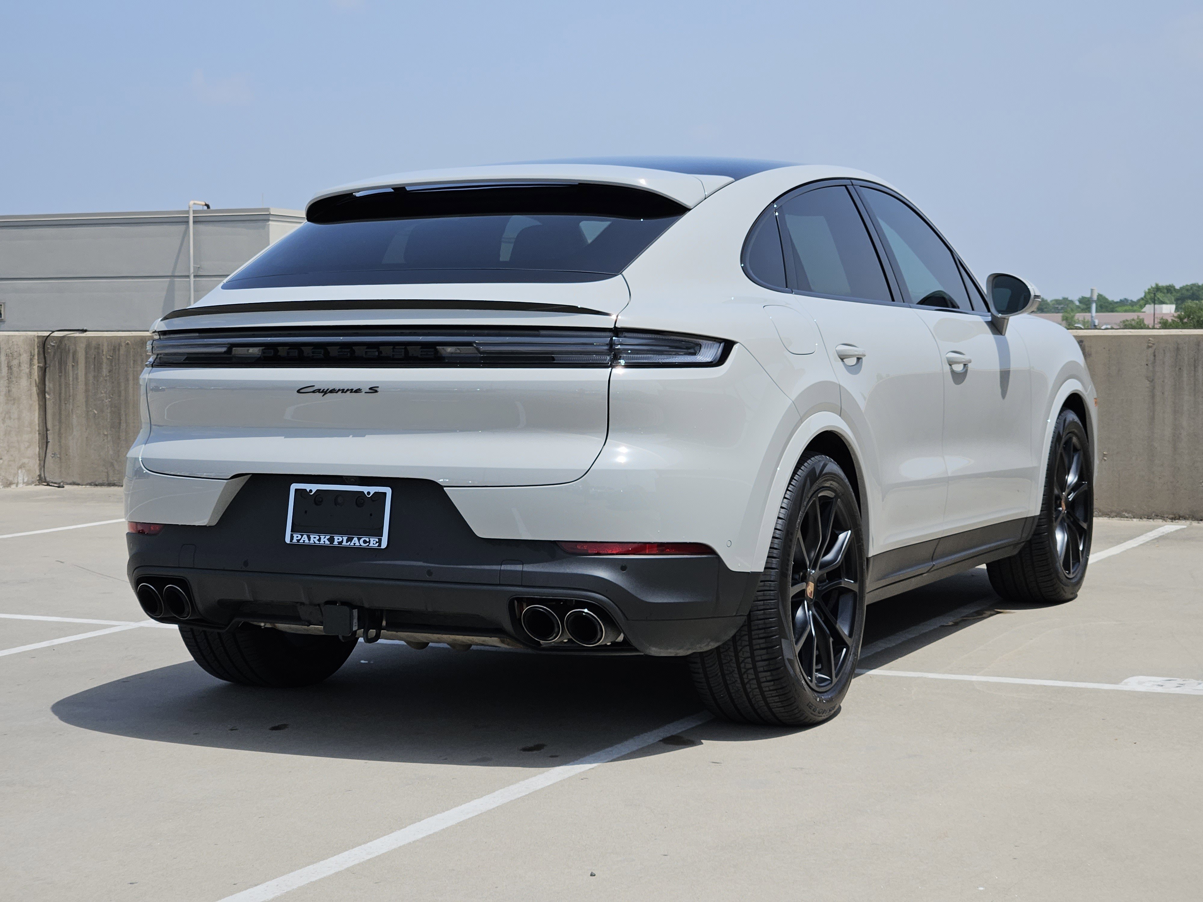 Certified 2026 Porsche Cayenne S AWD/4WD image 8