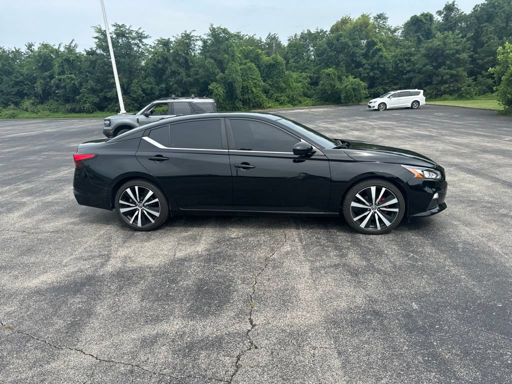 Used 2020 Nissan Altima 2.5 SR FWD image 4