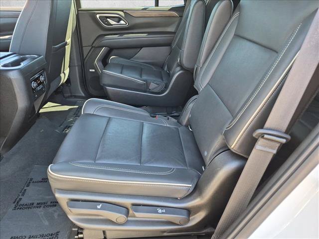 Used 2021 Chevrolet Tahoe Premier w/ Premium Package RWD image 27
