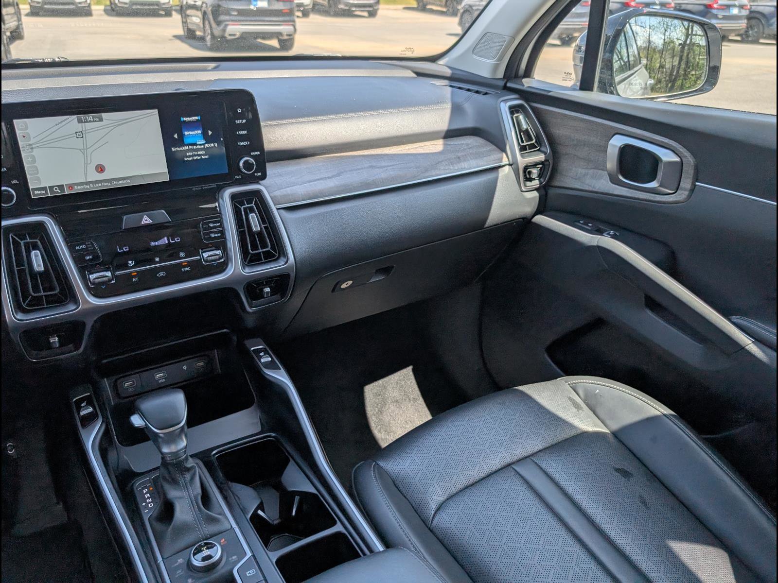 Used 2023 Kia Sorento X-Line EX image 9