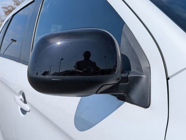 Used 2024 Mitsubishi Outlander Sport image 12