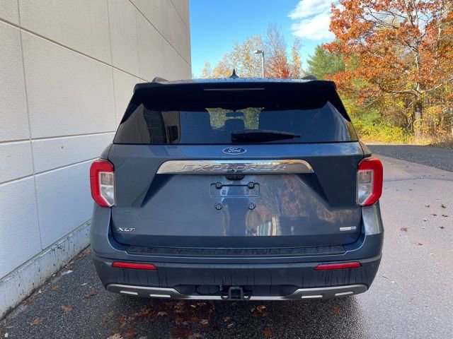 Certified 2020 Ford Explorer XLT w/ Equipment Group 202A image 8