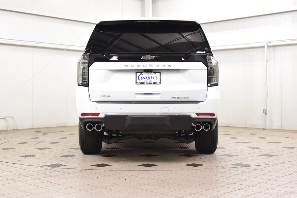 New 2026 Chevrolet Suburban Premier AWD/4WD image 7