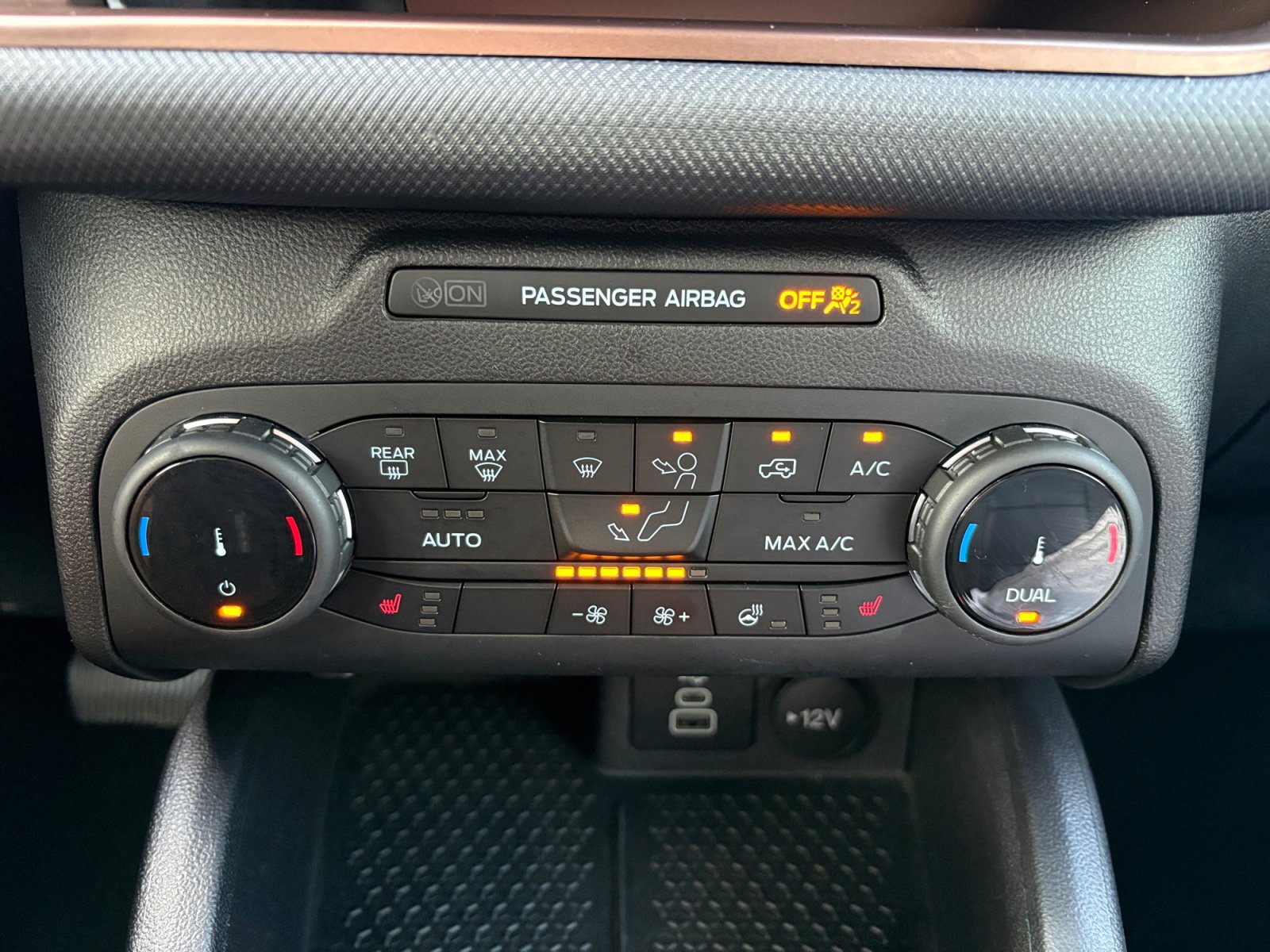 Used 2023 Ford Bronco Sport Outer Banks AWD/4WD image 17