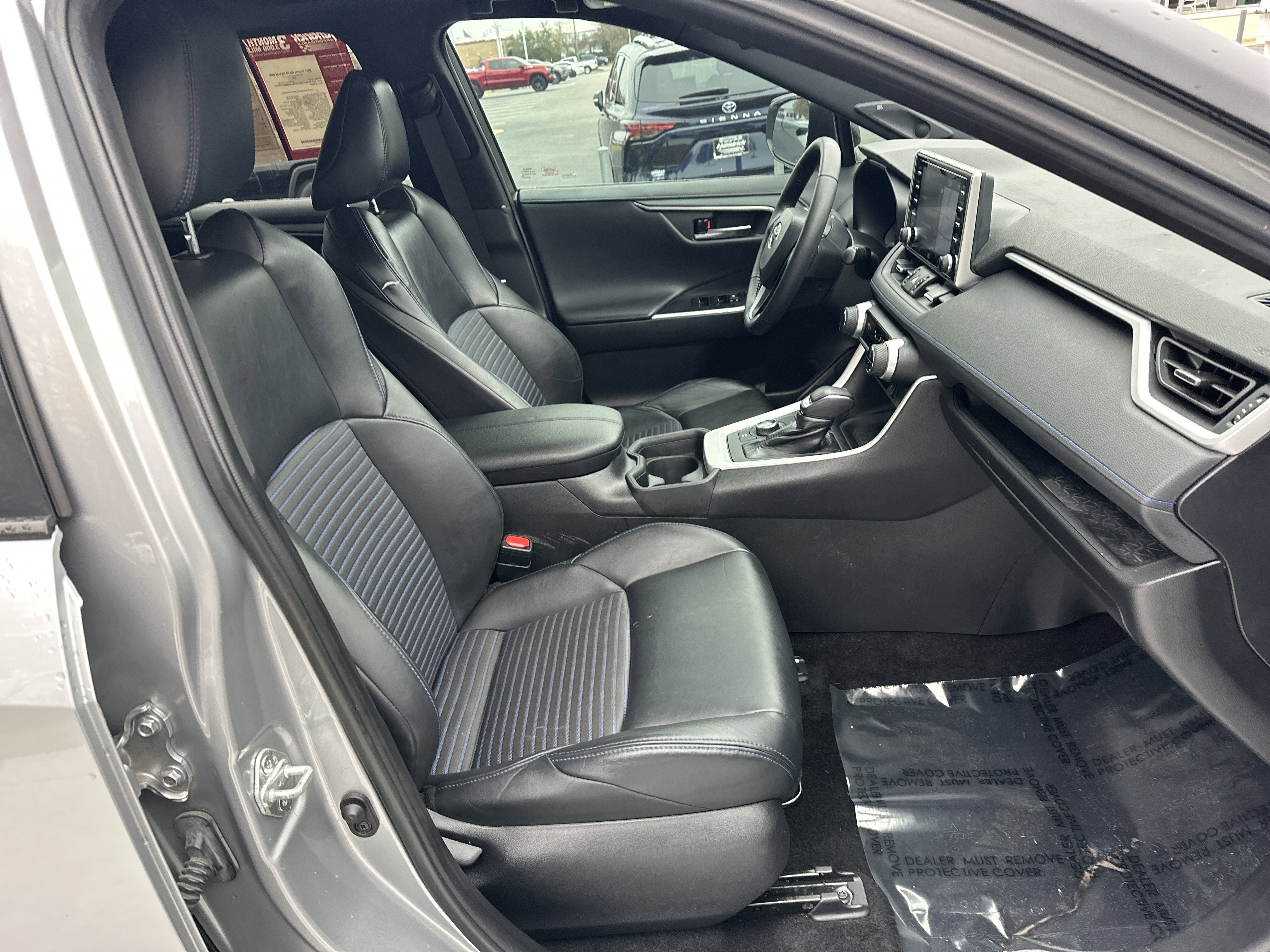 Used 2021 Toyota RAV4 XSE w/ XSE Grade Weather Package image 33