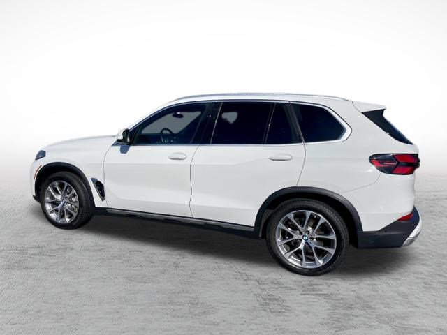Used 2024 BMW X5 xDrive40i AWD/4WD image 5