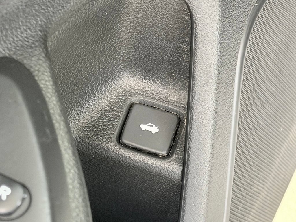 Used 2017 Honda Civic EX-T image 13