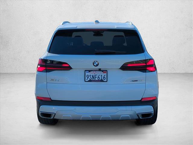 Used 2025 BMW X5 sDrive40i w/ Parking Assistance Package image 7