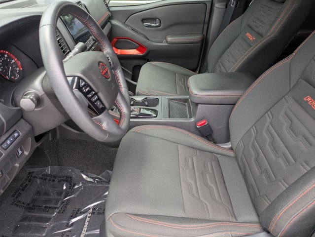 Used 2024 Nissan Frontier Pro-X w/ Pro Convenience Package RWD image 14