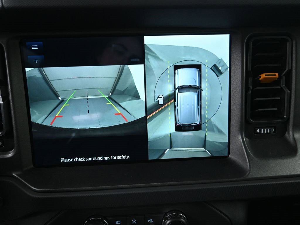 Certified 2024 Ford Bronco Badlands image 18