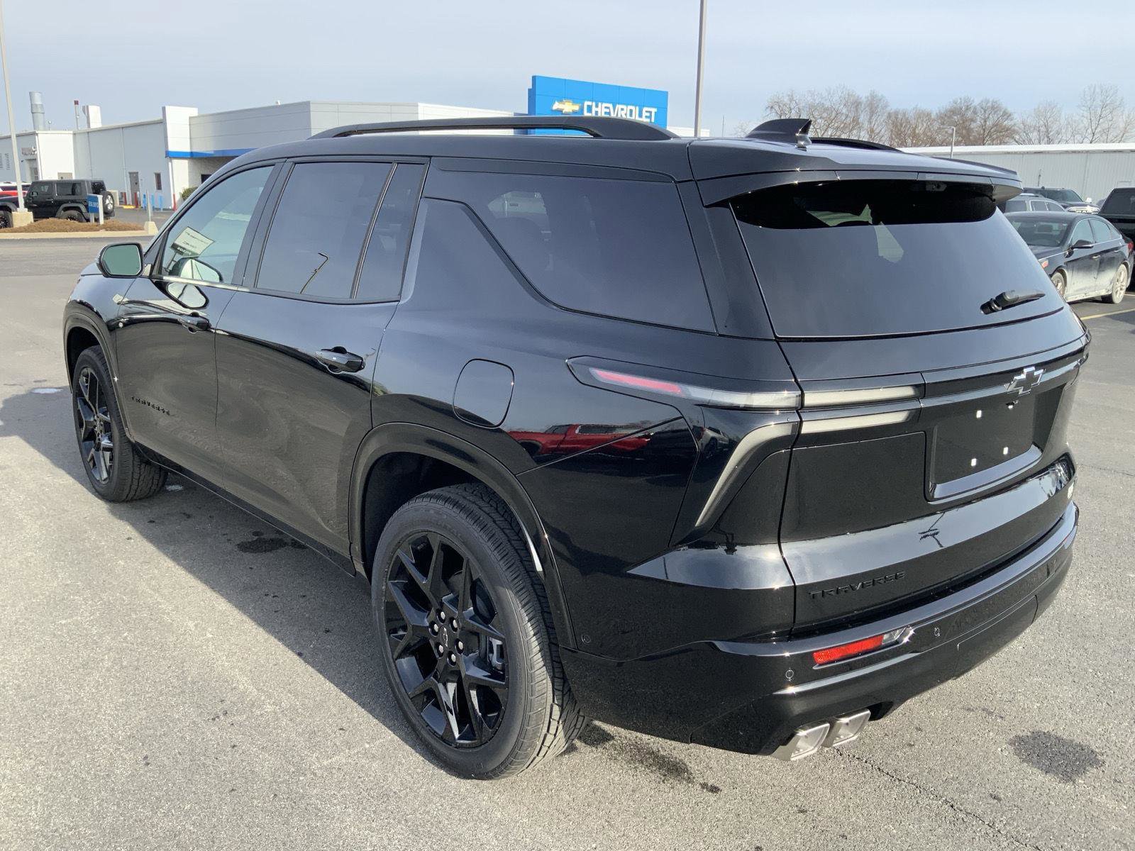 New 2026 Chevrolet Traverse RS w/ LPO, Floor Liner Package image 12