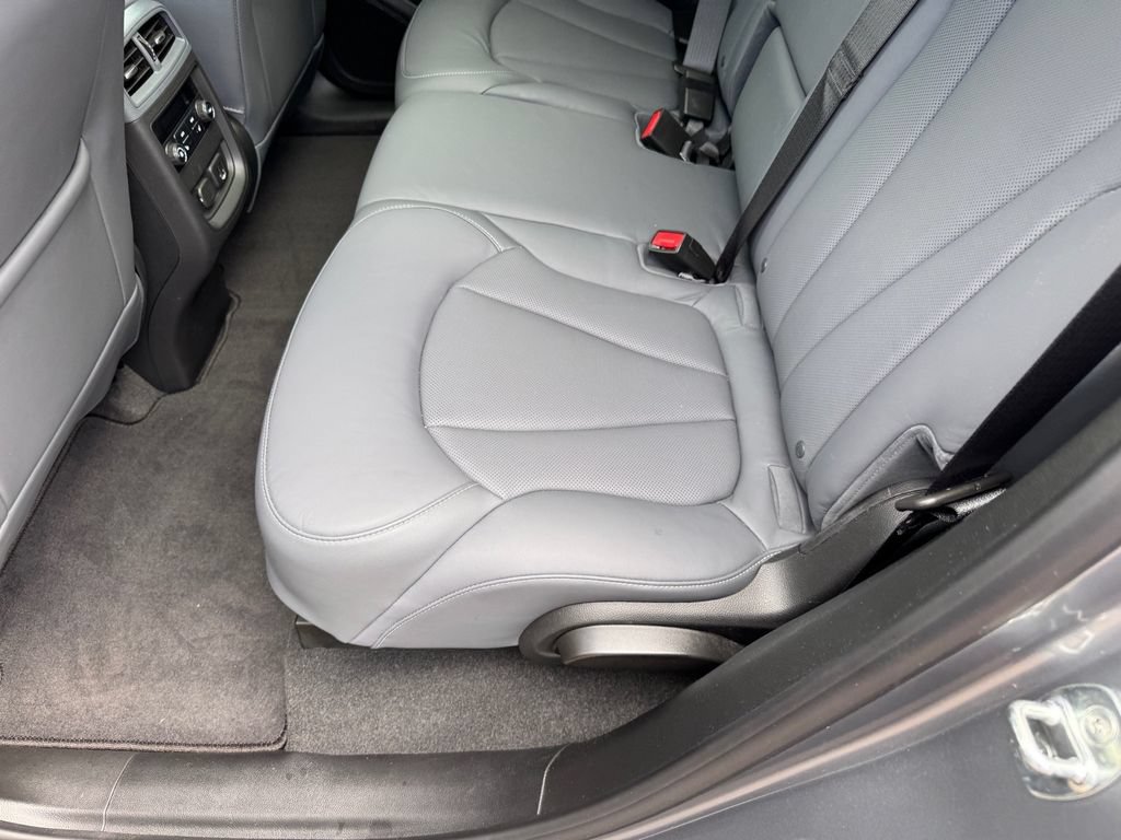 Used 2020 Buick Envision Essence AWD/4WD image 9