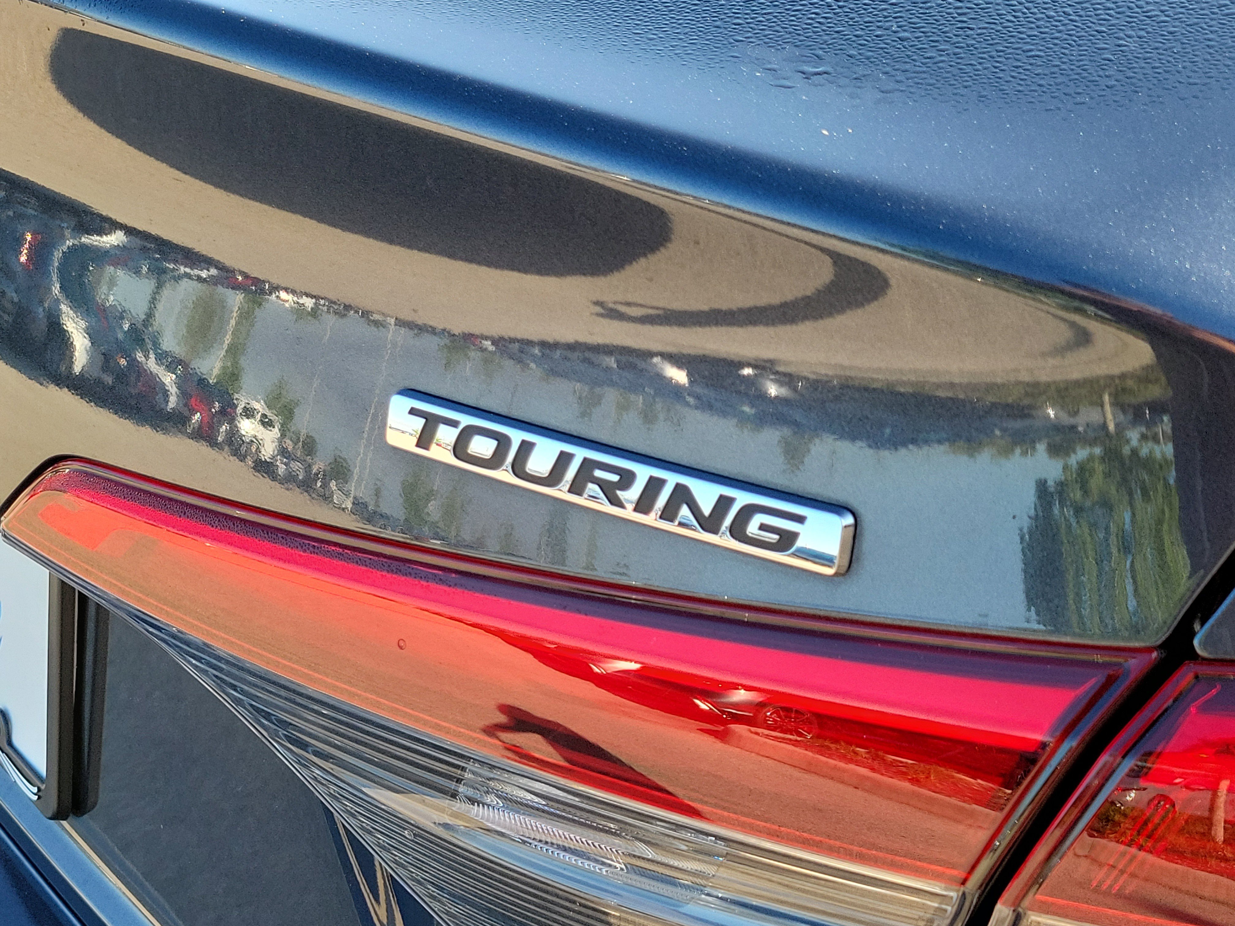 Used 2023 Honda Civic Touring image 10
