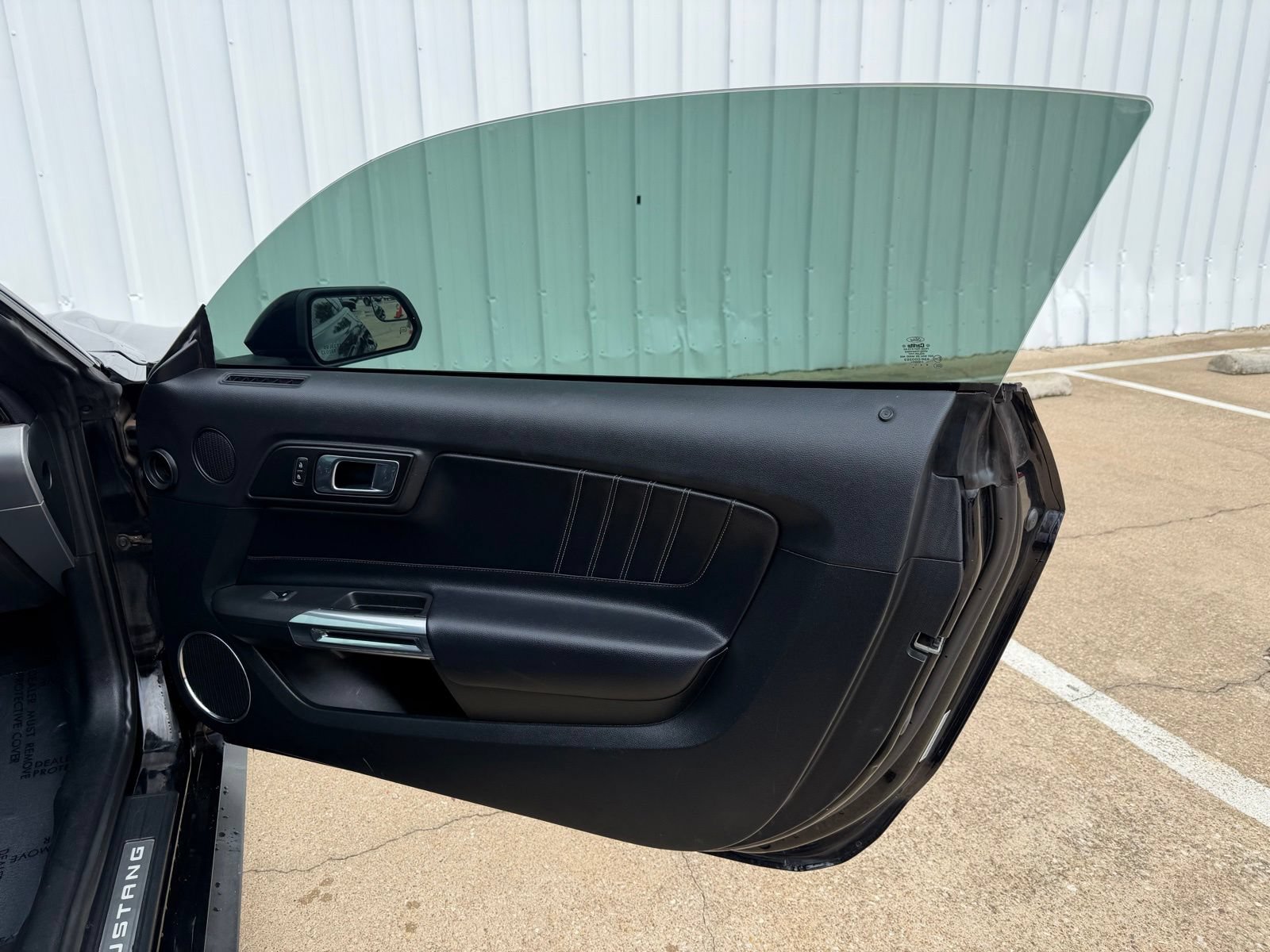 Used 2020 Ford Mustang GT Premium RWD image 25
