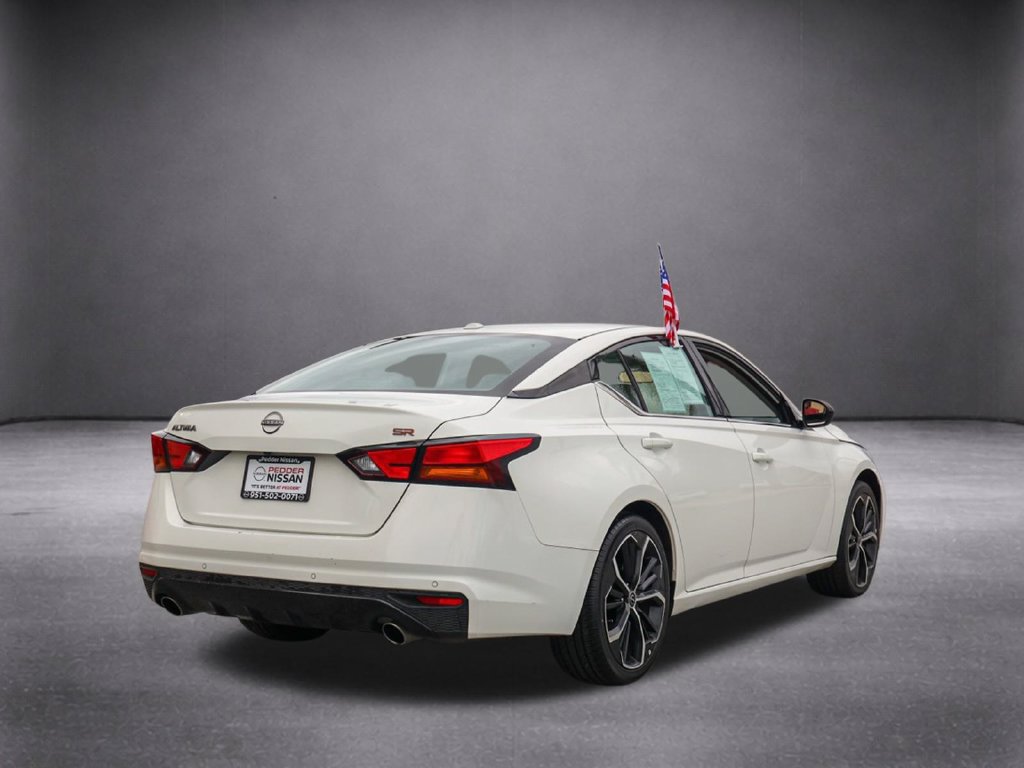 Used 2024 Nissan Altima 2.5 SR FWD image 4