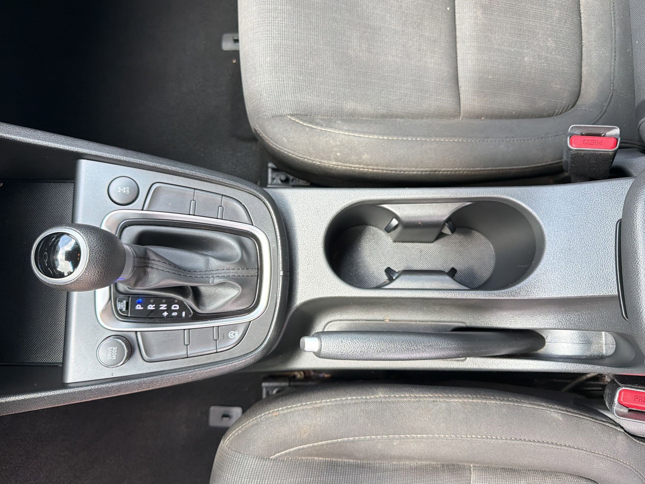 Certified 2022 Hyundai Kona SEL AWD/4WD image 24