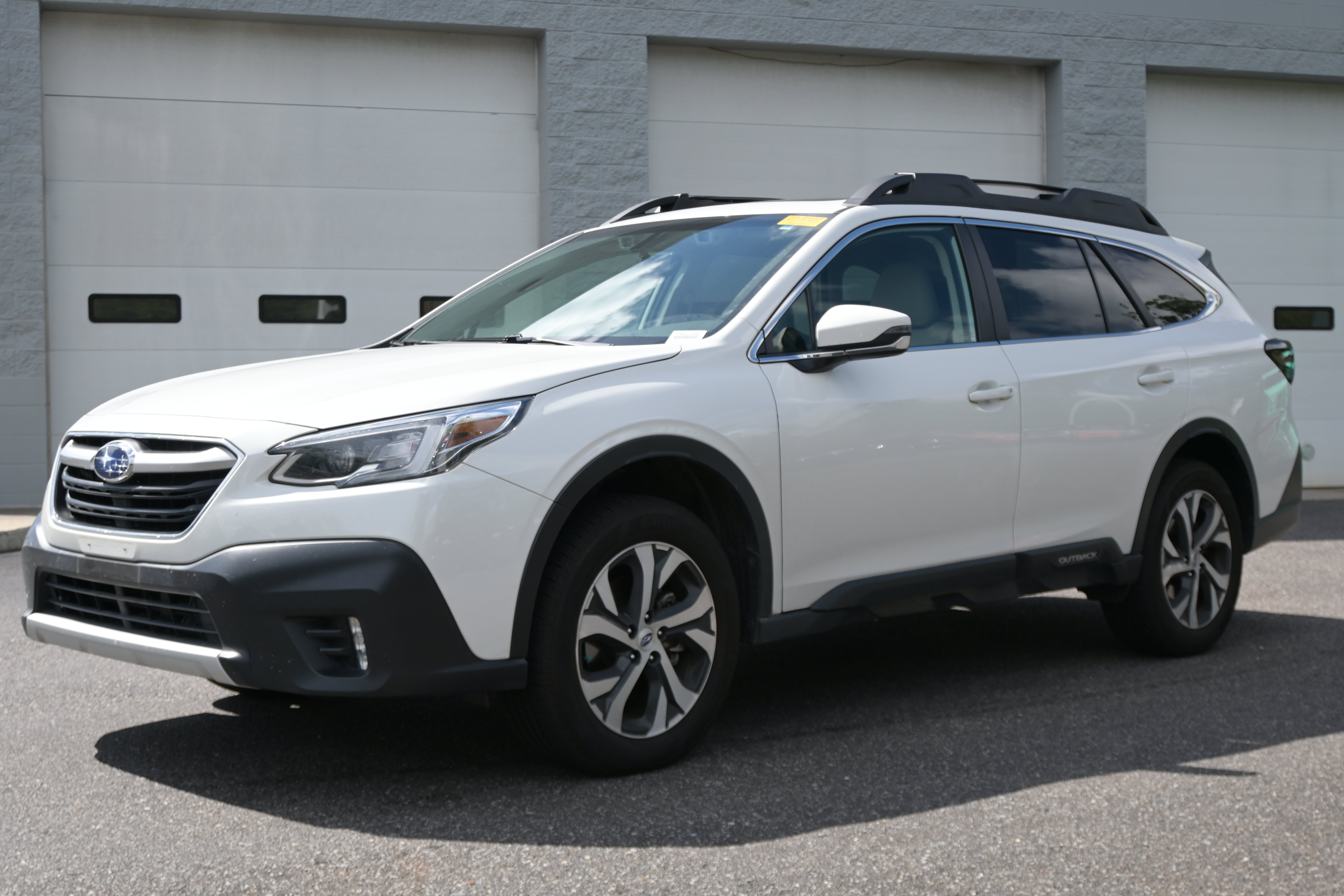 Used 2021 Subaru Outback Limited XT AWD/4WD image 5