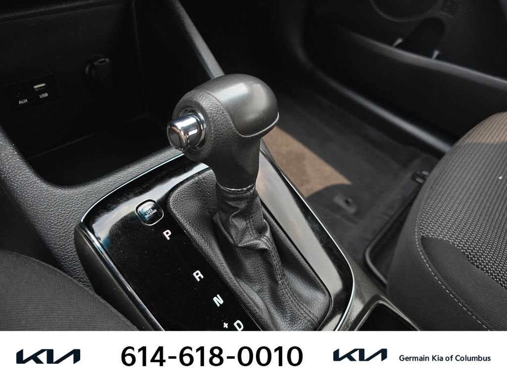 Used 2017 Kia Forte LX FWD image 25