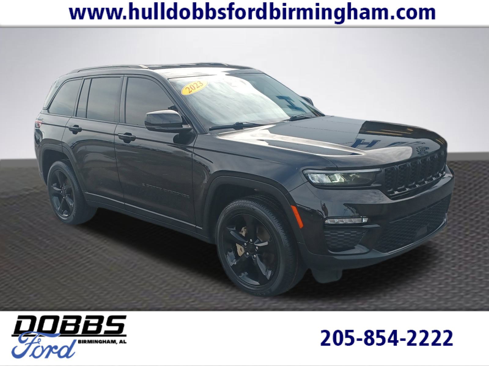 Used 2023 Jeep Grand Cherokee Limited w/ Black Appearance Package