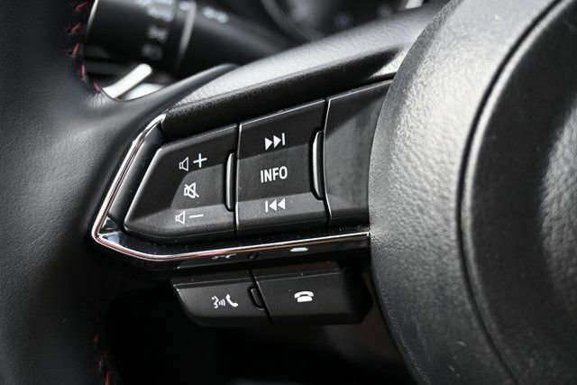 Used 2023 MAZDA CX-5 Carbon Edition image 37