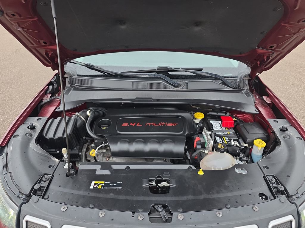 Used 2022 Jeep Compass Latitude w/ Convenience Group image 31