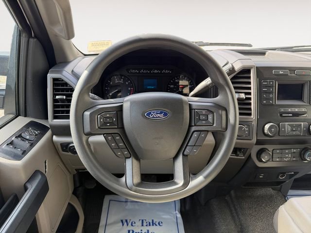 Used 2022 Ford F250 XL w/ Power Equipment Group image 12