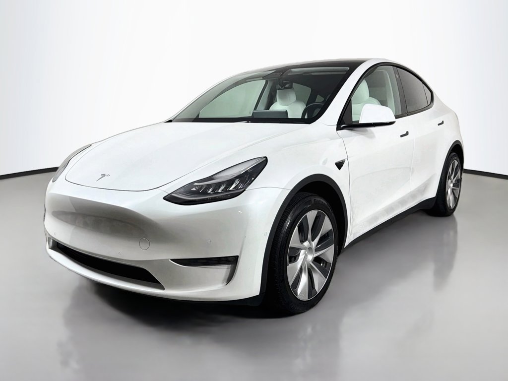 Used 2021 Tesla Model Y Long Range AWD/4WD image 1