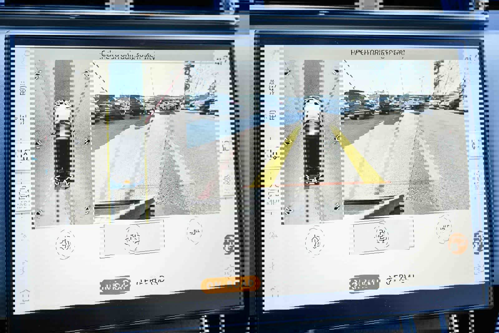 New 2026 Land Rover Range Rover Velar Dynamic SE image 21