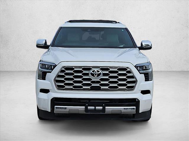 Used 2023 Toyota Sequoia Capstone AWD/4WD video 2