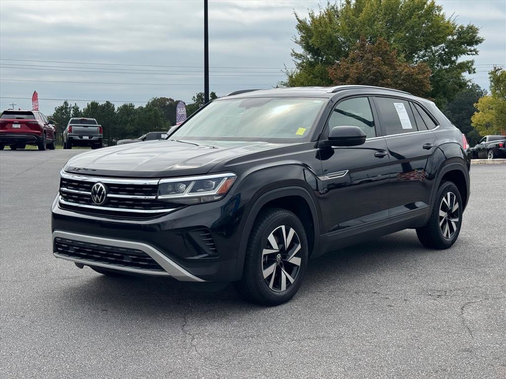 Used 2022 Volkswagen Atlas Cross Sport SE FWD image 7