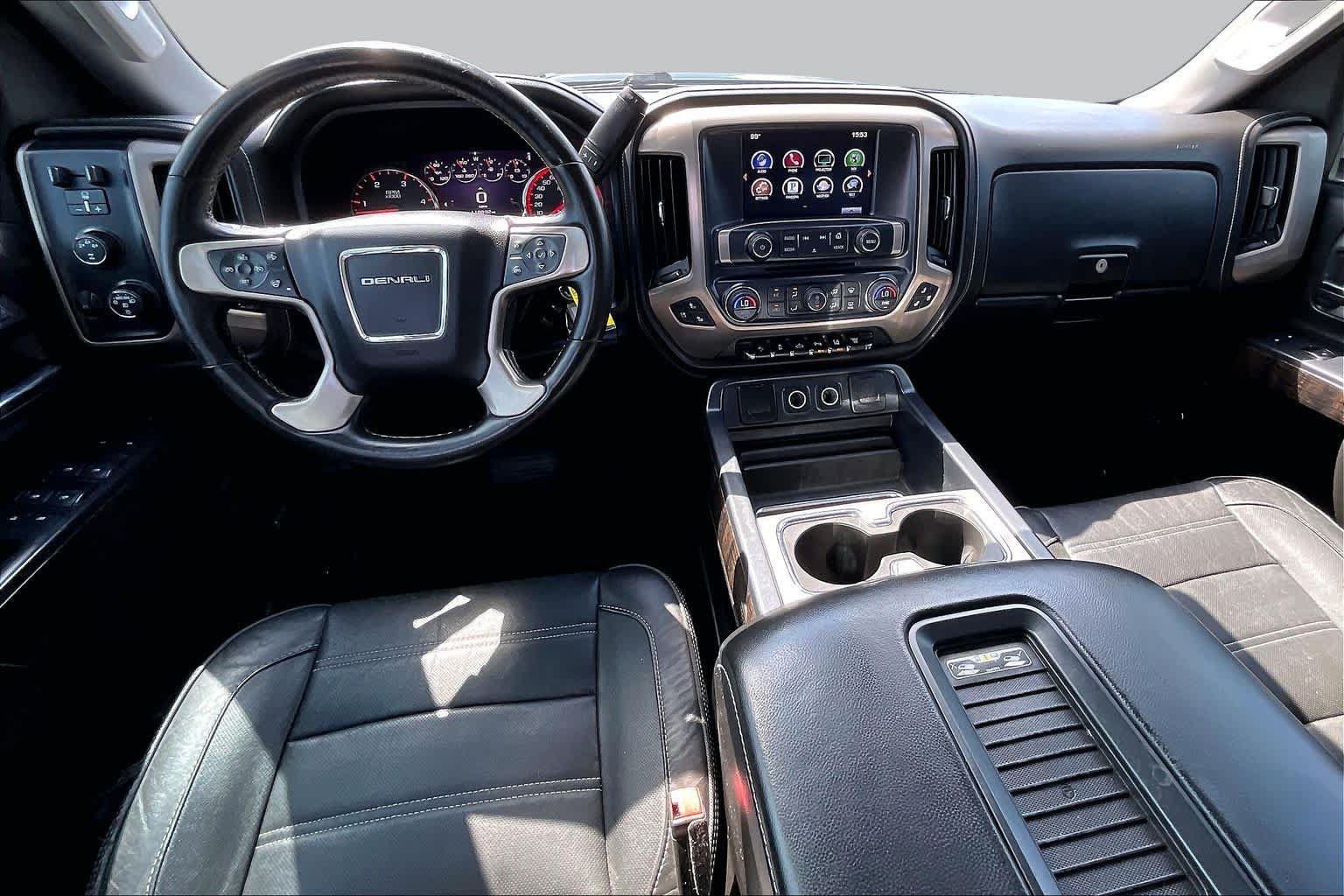 Used 2016 GMC Sierra 3500 Denali w/ Duramax Plus Package AWD/4WD image 16