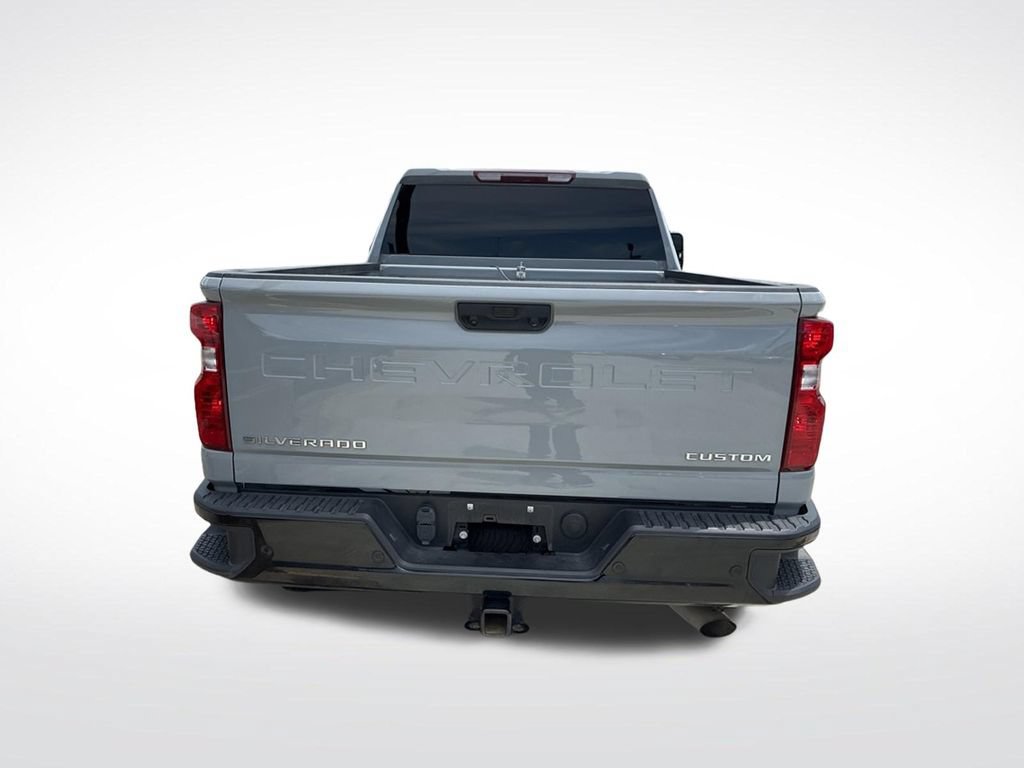Used 2025 Chevrolet Silverado 2500 Custom w/ Custom Value Package AWD/4WD image 8