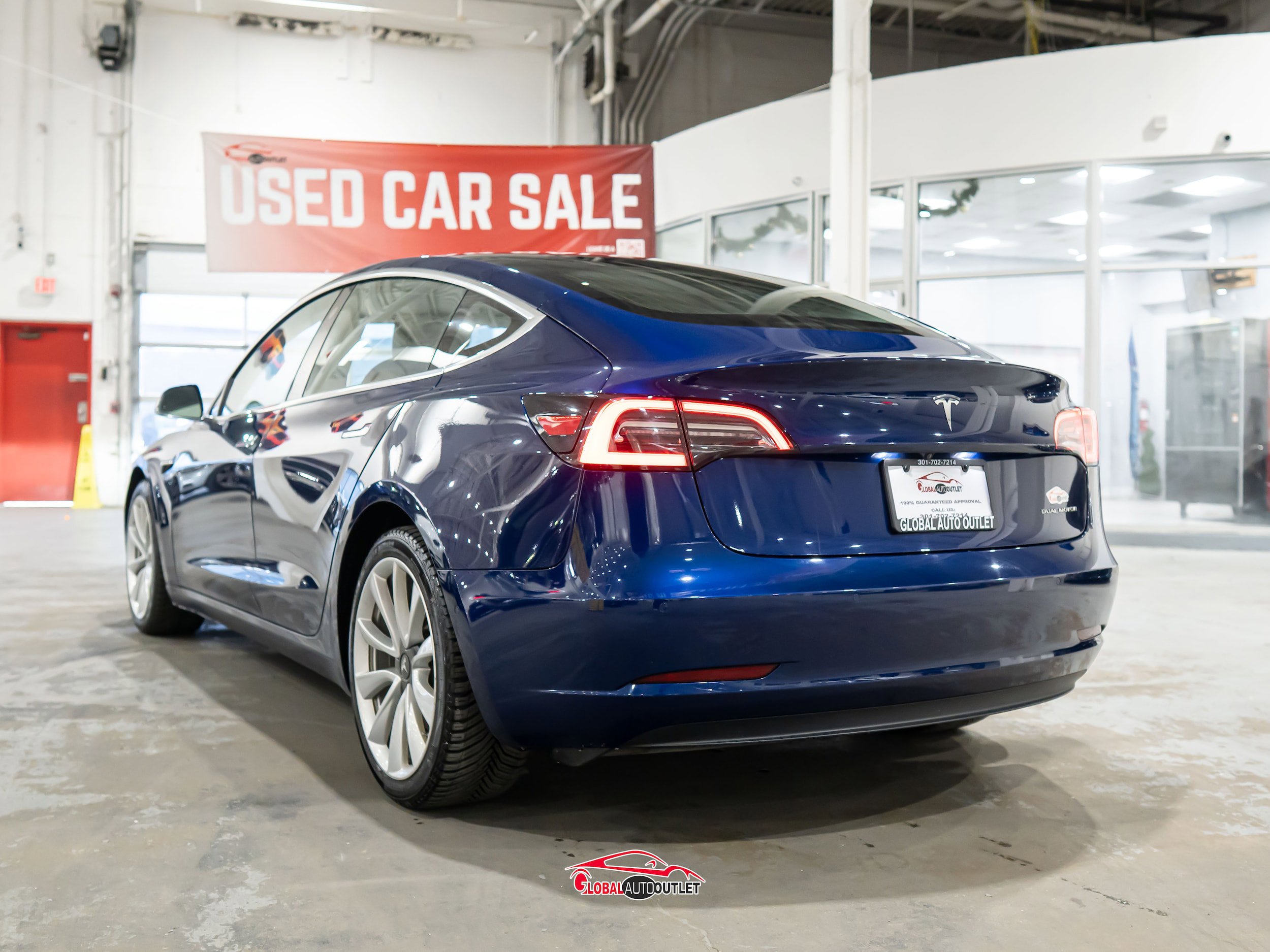 Used 2018 Tesla Model 3 Long Range AWD/4WD image 5