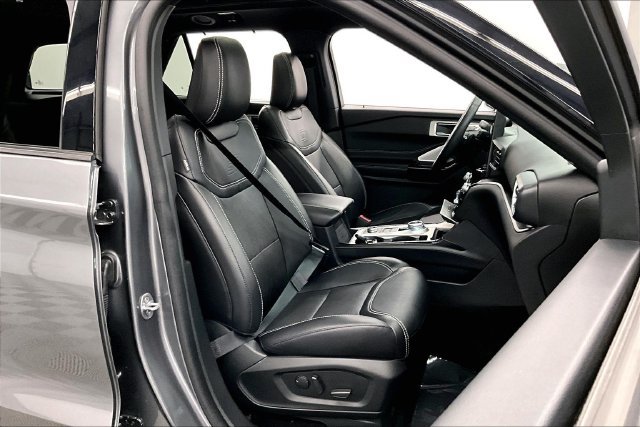 Used 2024 Ford Explorer ST w/ Technology Package AWD/4WD image 8
