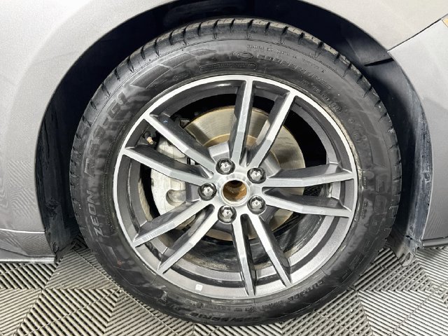 Used 2022 Ford Mustang Premium RWD image 27