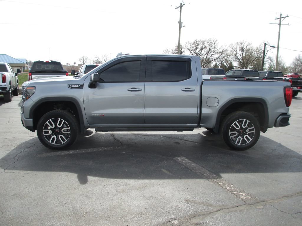 Used 2023 GMC Sierra 1500 AT4 w/ AT4 Preferred Package image 10
