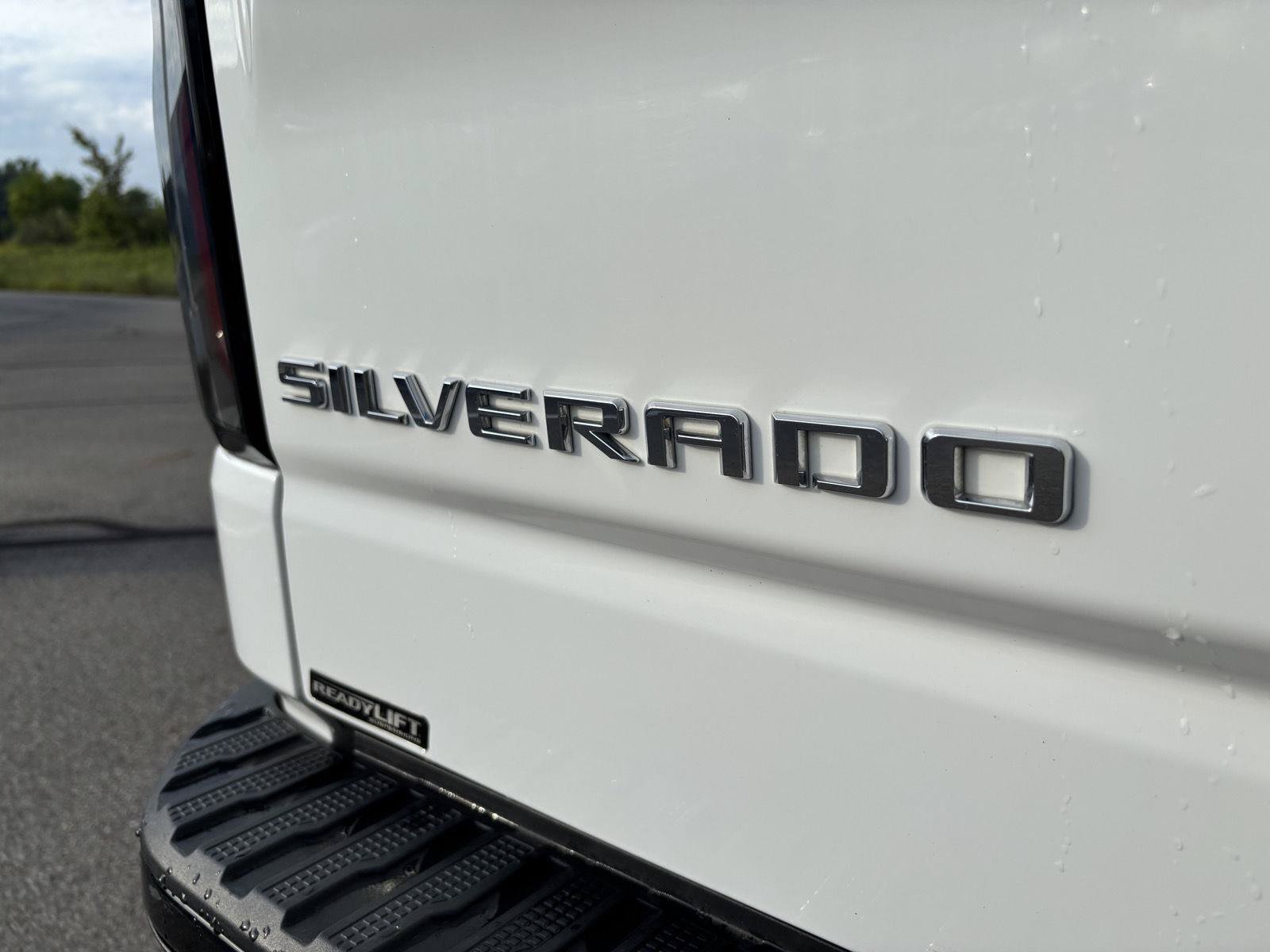 Used 2020 Chevrolet Silverado 1500 LT Trail Boss AWD/4WD image 8