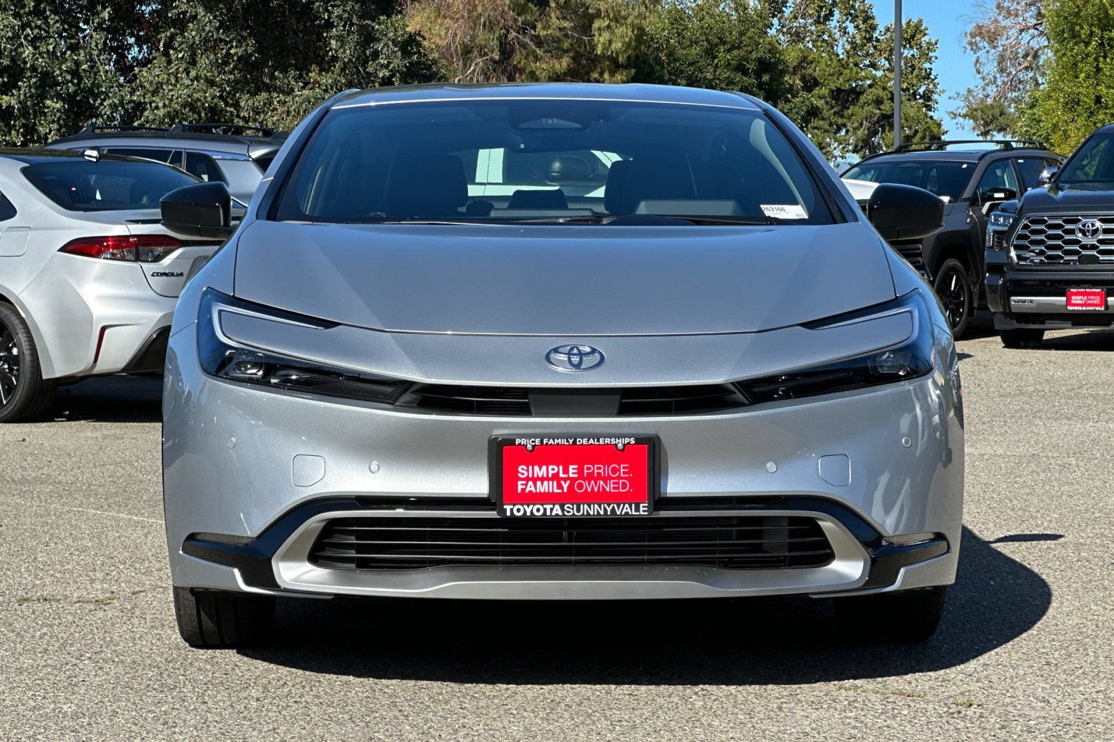 New 2026 Toyota Prius Plug-In Hybrid FWD image 11