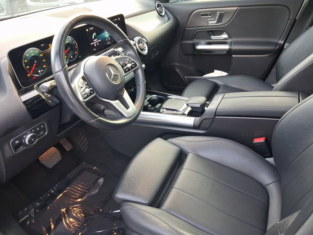 Used 2021 Mercedes-Benz GLA 250 4MATIC image 13