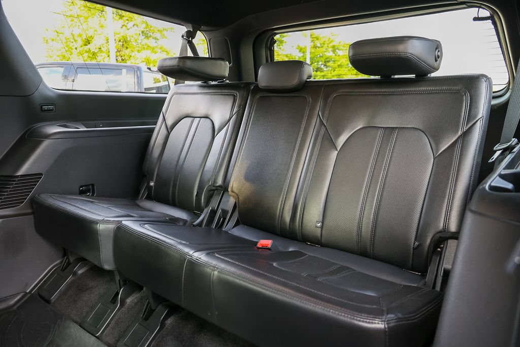 Used 2018 Ford Expedition Max Limited w/ Equipment Group 301A AWD/4WD image 40