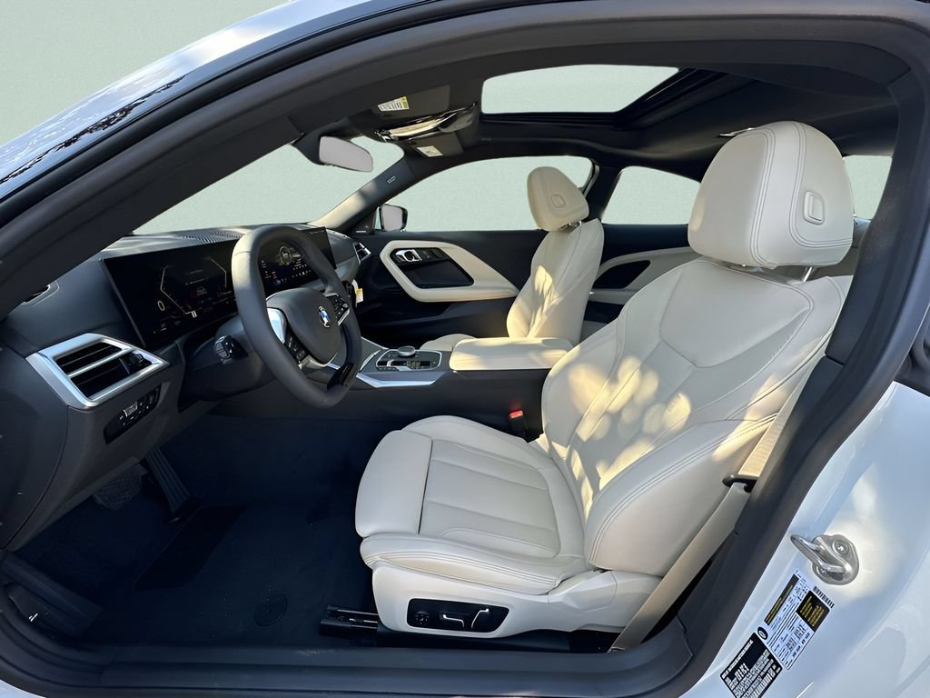 Certified 2026 BMW 230i Coupe w/ Convenience Package RWD image 15