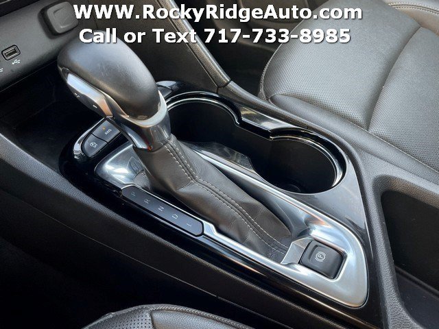 Used 2024 Buick Encore GX Sport Touring AWD/4WD image 18