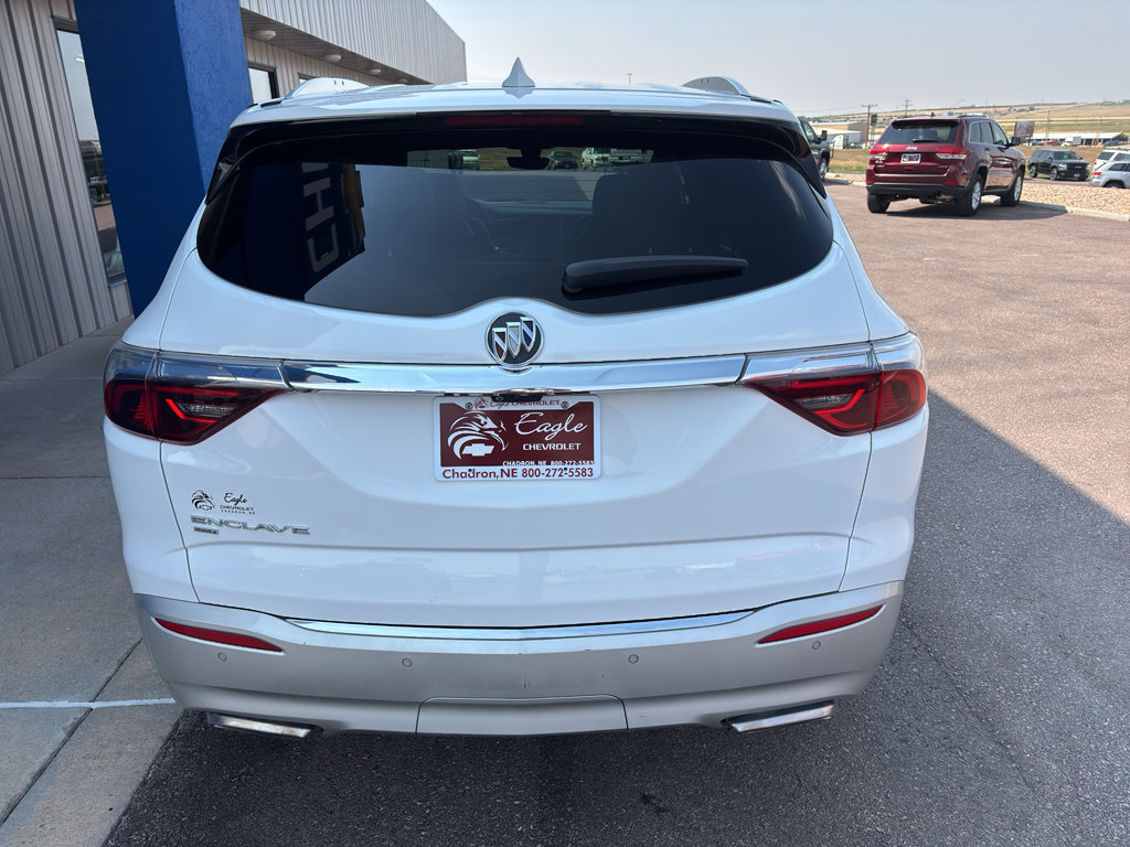 Used 2022 Buick Enclave Premium AWD/4WD image 7