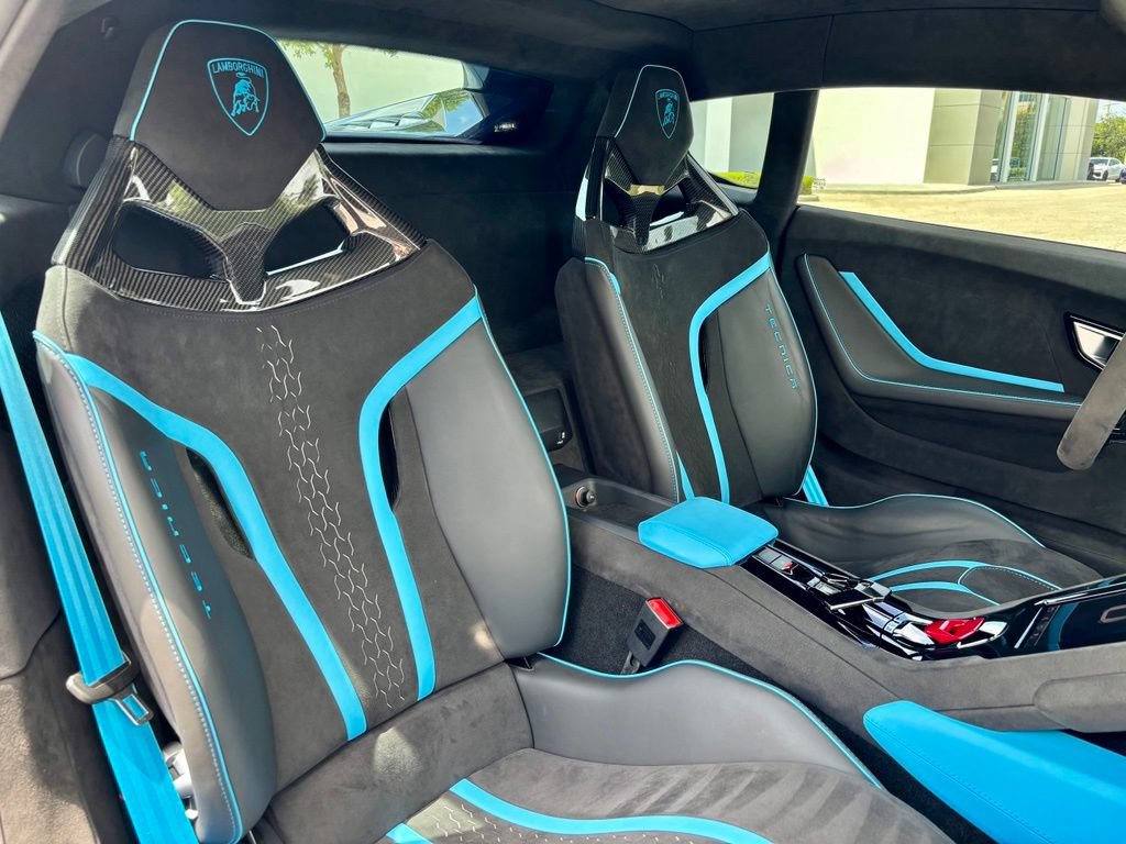 Used 2024 Lamborghini Huracan Tecnica RWD image 22
