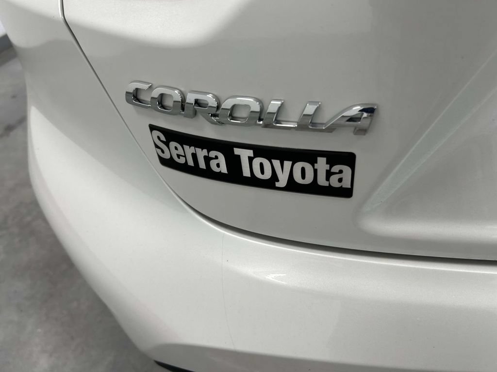 Used 2026 Toyota Corolla LE FWD image 9