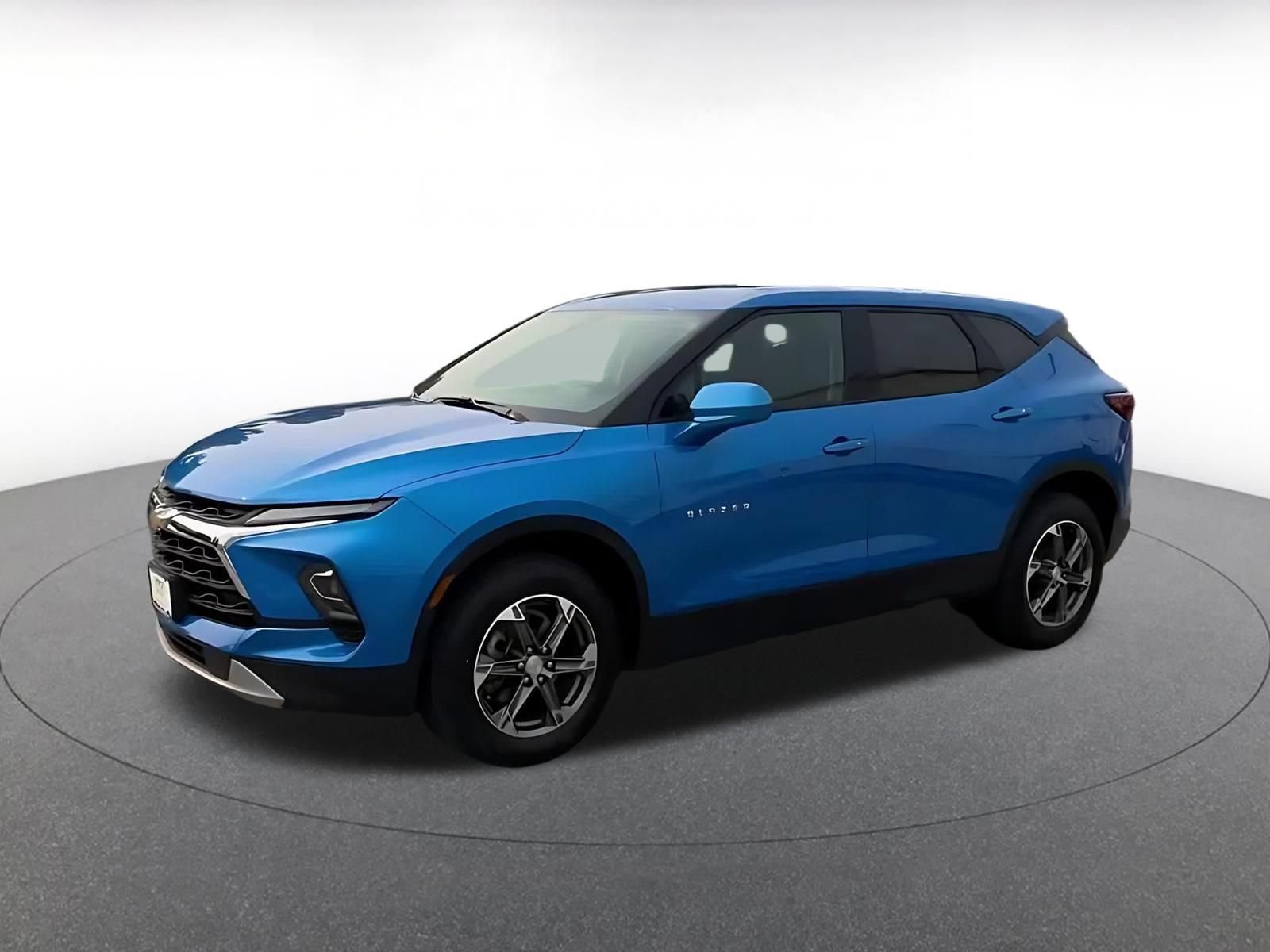 Used 2026 Chevrolet Blazer LT AWD/4WD image 7
