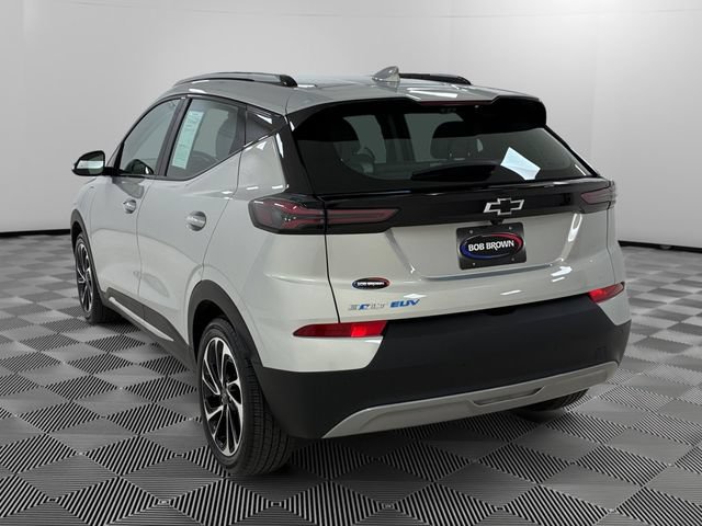 Certified 2022 Chevrolet Bolt EUV Premier FWD image 3