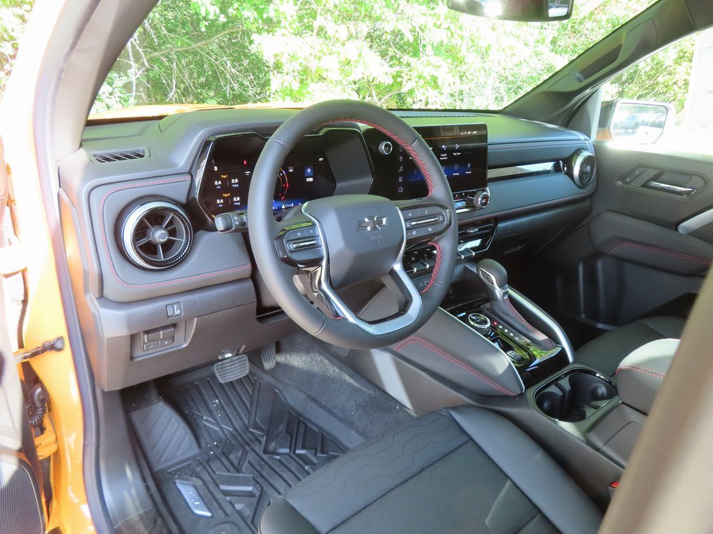 New 2026 Chevrolet Colorado Z71 w/ Technology Package image 22