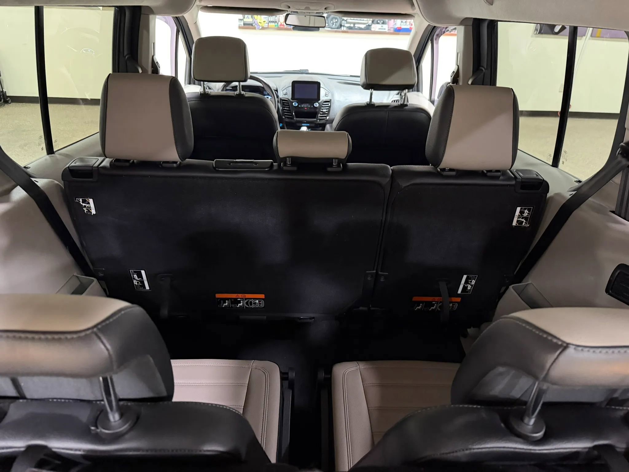 Used 2021 Ford Transit Connect Titanium w/ Trailer Tow Package FWD image 23